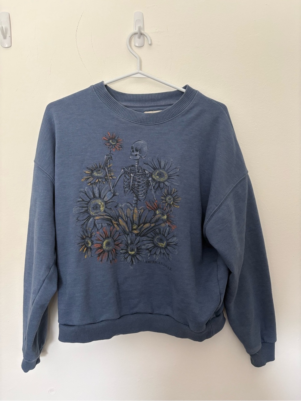American Eagle Outfitters Dusty Blue Skull & Floral Crewneck Sweatshirt